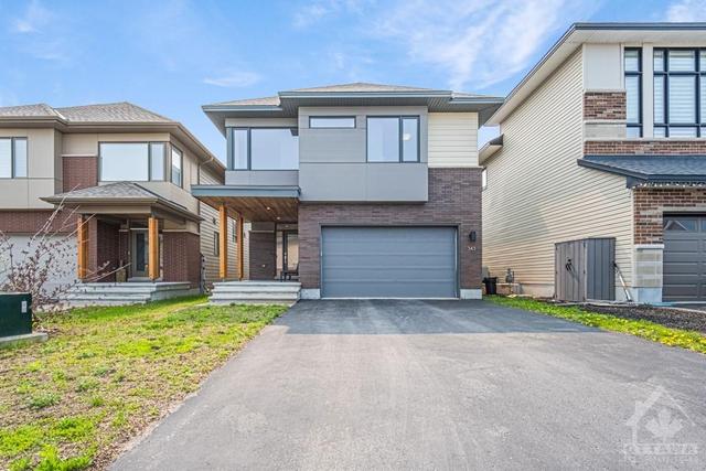 343 Sugar Pine Crescent, House detached with 3 bedrooms, 3 bathrooms and 6 parking in Ottawa ON | Image 1