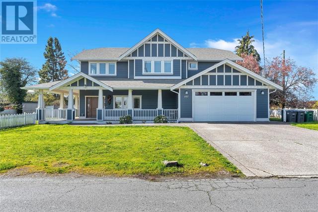 157 Maddock Ave W, House detached with 5 bedrooms, 4 bathrooms and 4 parking in Saanich BC | Image 1