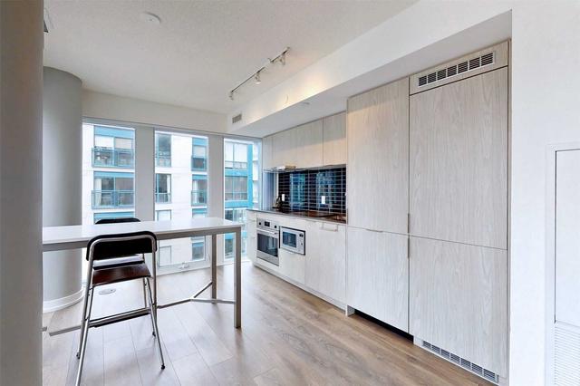 1012 - 60 Shuter St, Condo with 1 bedrooms, 2 bathrooms and 0 parking in Toronto ON | Image 8