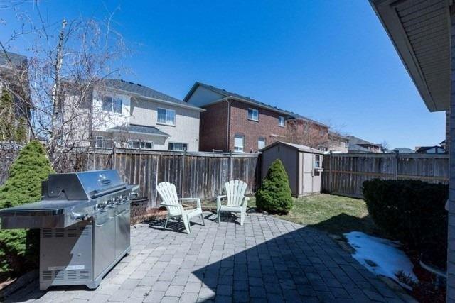 7 Colbeck Cres, House detached with 3 bedrooms, 3 bathrooms and 4 parking in Brampton ON | Image 17