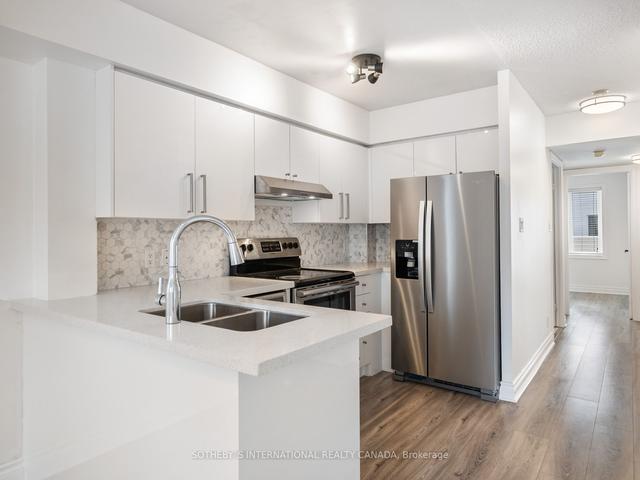 802 - 12 Sudbury St, Condo with 3 bedrooms, 1 bathrooms and 1 parking in Toronto ON | Image 28