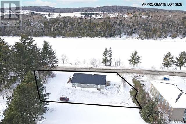 388 East Riverside Drive, House detached with 5 bedrooms, 2 bathrooms and null parking in Perth Andover NB | Image 4