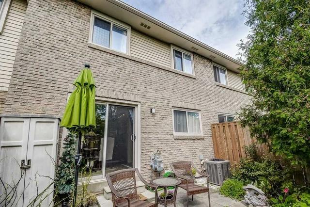 28 - 1530 Lancaster Dr, Townhouse with 3 bedrooms, 2 bathrooms and 2 parking in Oakville ON | Image 18