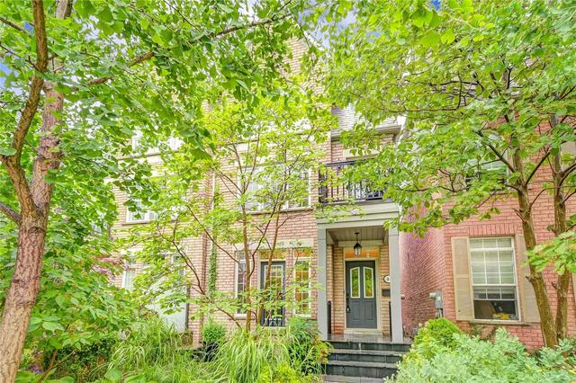 44 Winners Circ, House semidetached with 3 bedrooms, 3 bathrooms and 2 parking in Toronto ON | Image 1