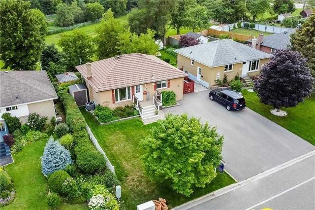 118 Longfield Rd, House detached with 3 bedrooms, 2 bathrooms and 6 parking in Halton Hills ON | Image 1