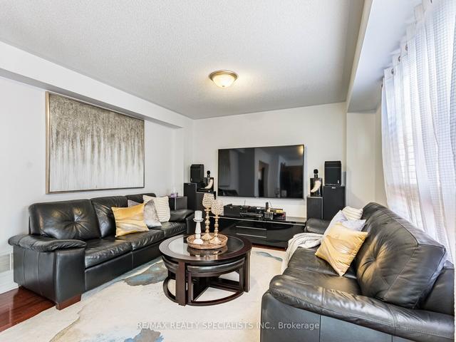 94 Mccrimmon Dr, House detached with 3 bedrooms, 4 bathrooms and 4 parking in Brampton ON | Image 34