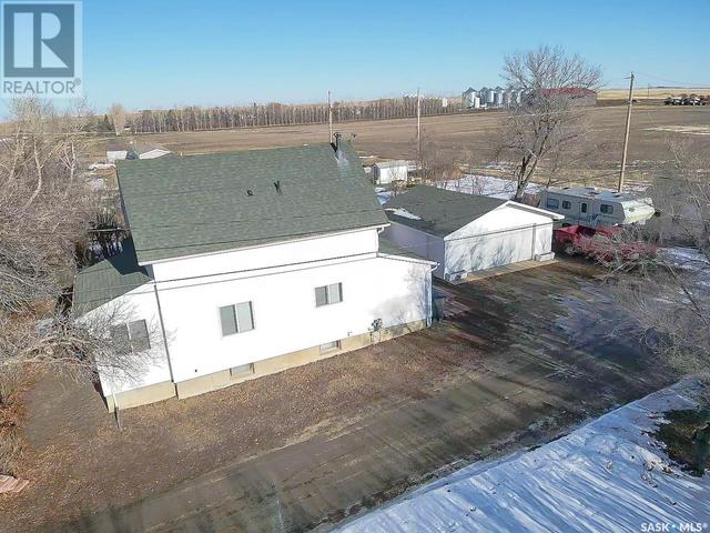 104 Drysdale Street, House detached with 4 bedrooms, 3 bathrooms and null parking in Rouleau SK | Image 31