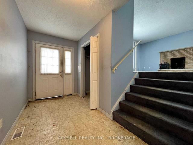 30 Allison Pl, House detached with 3 bedrooms, 2 bathrooms and 3 parking in Guelph ON | Image 21