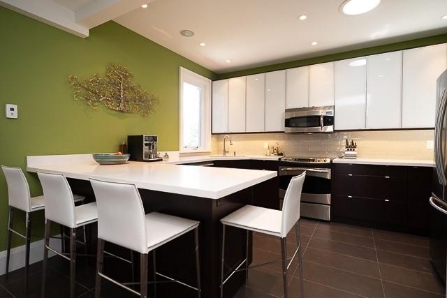 51 Ridley Blvd, House detached with 4 bedrooms, 5 bathrooms and 3 parking in Toronto ON | Image 4