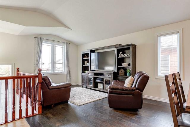 43 Erika Crt, House detached with 3 bedrooms, 3 bathrooms and 4 parking in Kitchener ON | Image 38