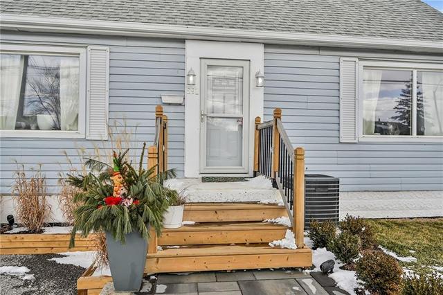 591 Mohawk Road E, House detached with 4 bedrooms, 2 bathrooms and 6 parking in Hamilton ON | Image 8