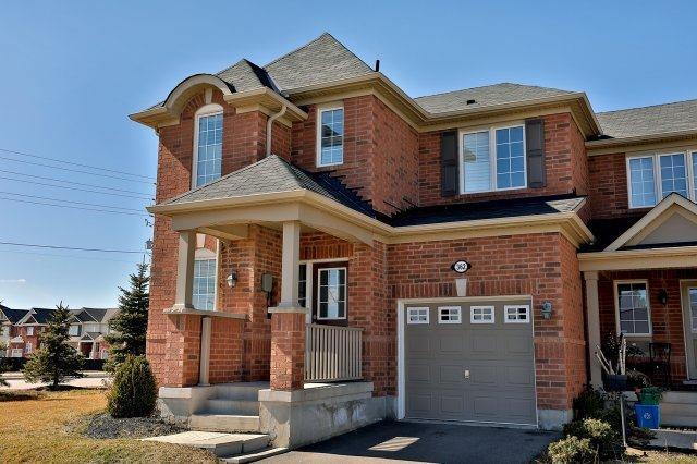 362 Chuchmach Clse, House attached with 3 bedrooms, 3 bathrooms and 1 parking in Milton ON | Image 1