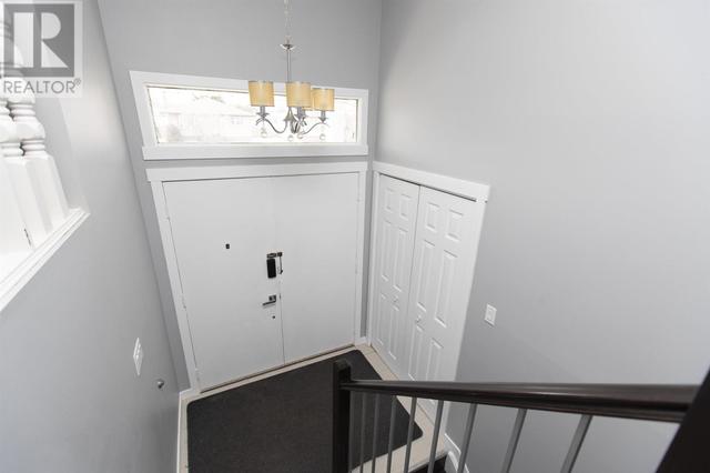 253 Sheridan Cres, House detached with 3 bedrooms, 2 bathrooms and null parking in Thunder Bay ON | Image 5