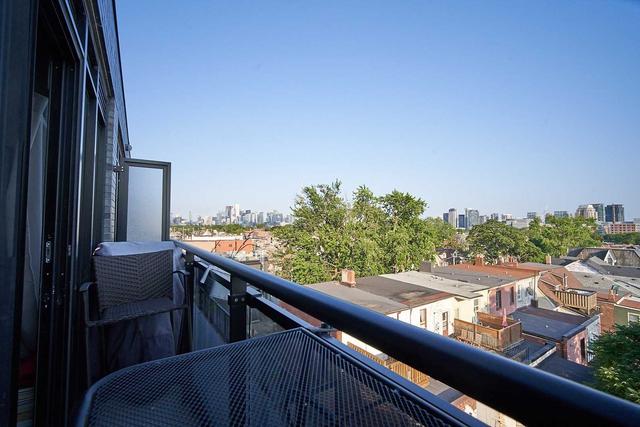 503 - 1239 Dundas St W, Condo with 1 bedrooms, 1 bathrooms and 1 parking in Toronto ON | Image 2