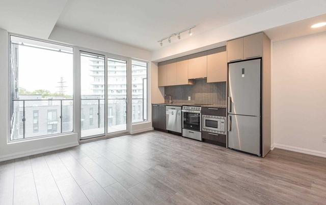 419 - 4208 Dundas St W, Condo with 1 bedrooms, 1 bathrooms and 1 parking in Toronto ON | Image 4