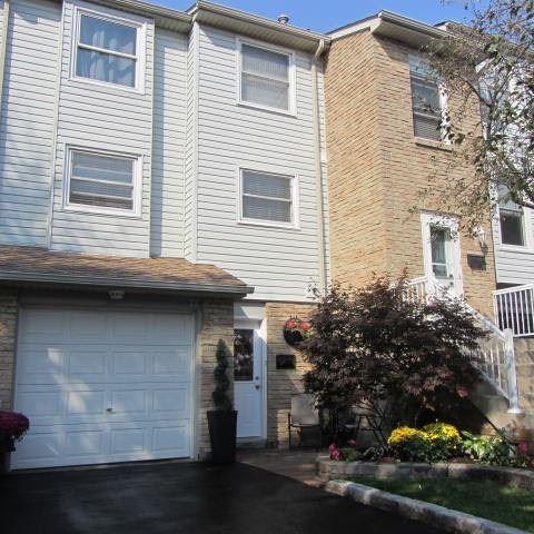 22 - 5878 Montevideo Rd, Townhouse with 3 bedrooms, 2 bathrooms and 2 parking in Mississauga ON | Image 12