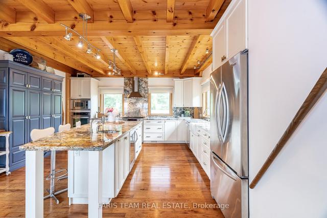 220 Kamenni Bay Rd, House detached with 5 bedrooms, 5 bathrooms and 20 parking in Georgian Bay ON | Image 38