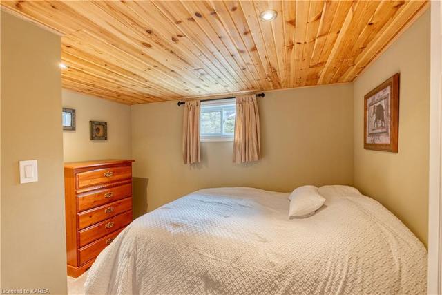 1429 Avondale Crescent, House detached with 4 bedrooms, 1 bathrooms and 5 parking in Kingston ON | Image 30