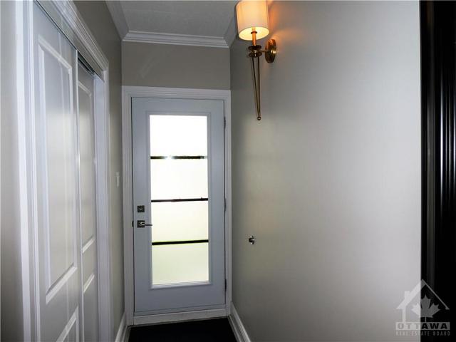 113 - 290 Masters Lane, Condo with 2 bedrooms, 1 bathrooms and 1 parking in Clarence Rockland ON | Image 4