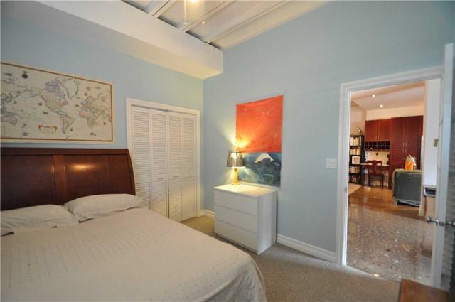 unit 2 - 2b Minto St, Condo with 4 bedrooms, 2 bathrooms and 1 parking in Toronto ON | Image 11