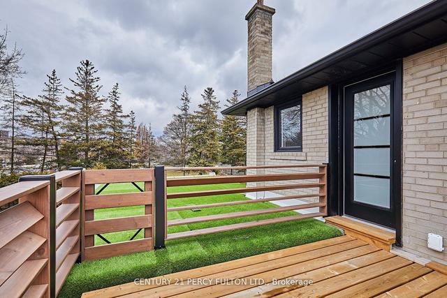 40 Monarchwood Cres, House detached with 3 bedrooms, 4 bathrooms and 5 parking in Toronto ON | Image 25