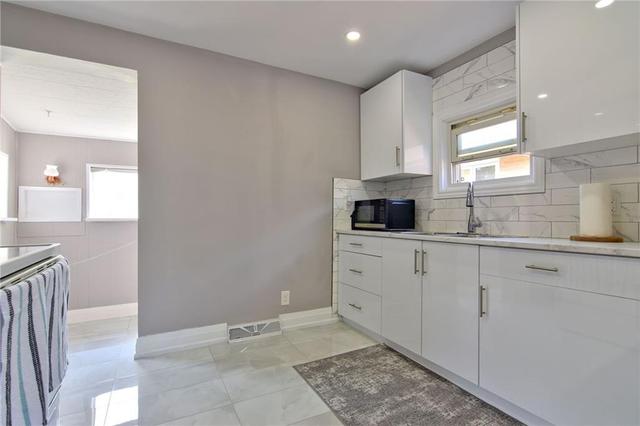 1391 Janette Avenue, House detached with 3 bedrooms, 2 bathrooms and 4 parking in Windsor ON | Image 12