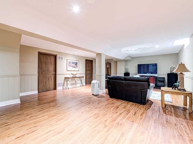 6232 Camgreen Circ, House detached with 4 bedrooms, 3 bathrooms and 6 parking in Mississauga ON | Image 29