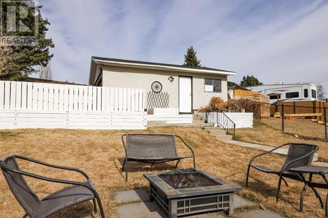 5219 58 Street, House detached with 3 bedrooms, 2 bathrooms and 2 parking in Rocky Mountain House AB | Image 25
