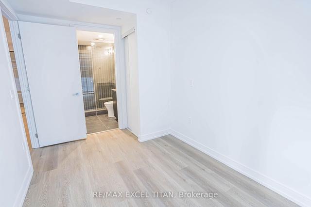 718 - 1 Jarvis St, Condo with 2 bedrooms, 2 bathrooms and 1 parking in Hamilton ON | Image 13