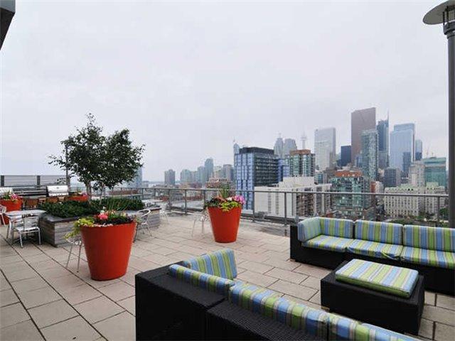 uph1717 - 320 Richmond St E, Condo with 1 bedrooms, 1 bathrooms and null parking in Toronto ON | Image 10
