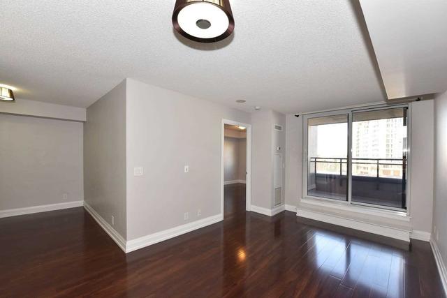 401 - 1070 Sheppard Ave W, Condo with 1 bedrooms, 2 bathrooms and 1 parking in Toronto ON | Image 8
