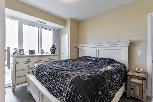 1106se - 9199 Yonge St, Condo with 2 bedrooms, 2 bathrooms and 1 parking in Richmond Hill ON | Image 7