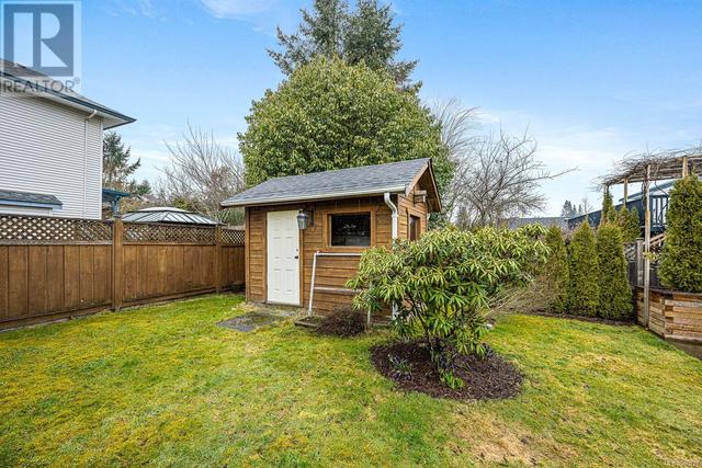 1746 Valley View Dr, House detached with 3 bedrooms, 2 bathrooms and 4 parking in Courtenay BC | Image 37