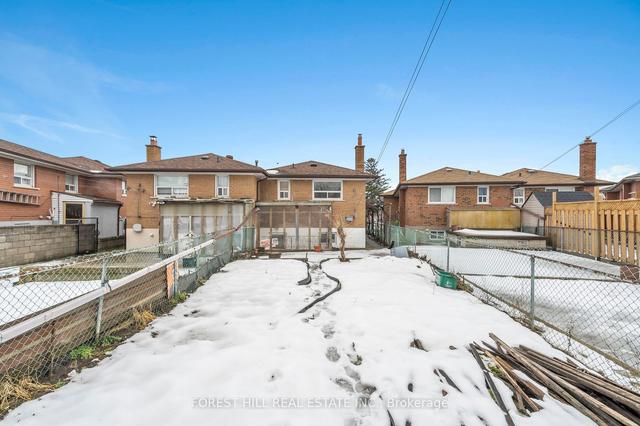 140 Firgrove Cres, House semidetached with 3 bedrooms, 2 bathrooms and 4 parking in Toronto ON | Image 30
