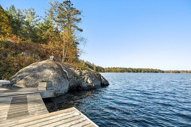 1020 Pine Ridge Rd, House detached with 3 bedrooms, 2 bathrooms and 17 parking in Gravenhurst ON | Image 27
