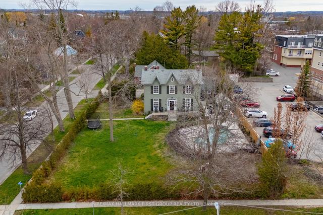 308 Henry St, House detached with 6 bedrooms, 4 bathrooms and 7 parking in Cobourg ON | Image 36