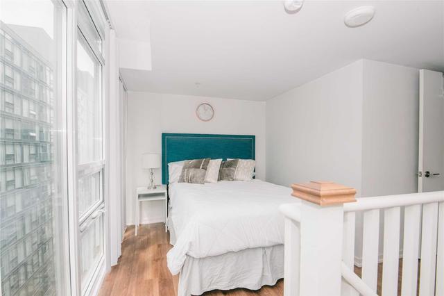 1708E - 36 Lisgar St, Condo with 1 bedrooms, 2 bathrooms and null parking in Toronto ON | Image 10