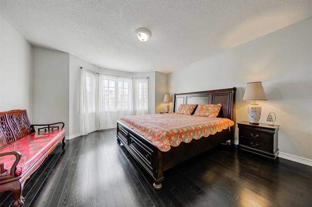 29 Rizal Ave, House semidetached with 3 bedrooms, 3 bathrooms and 3 parking in Markham ON | Image 11