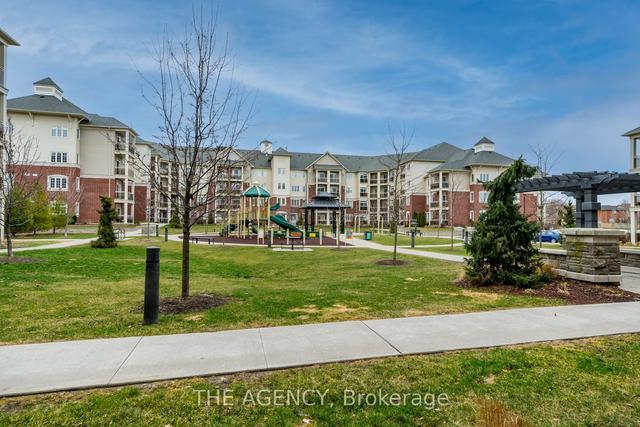 104 - 84 Aspen Springs Dr, Condo with 2 bedrooms, 2 bathrooms and 1 parking in Clarington ON | Image 31