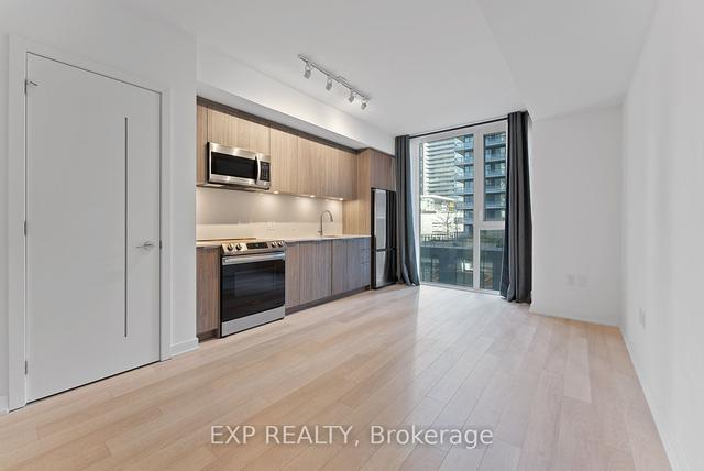 706 - 357 King St W, Condo with 1 bedrooms, 1 bathrooms and 0 parking in Toronto ON | Image 12