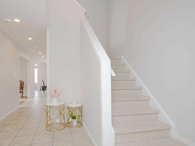 11 Gosling Gdns, House detached with 4 bedrooms, 4 bathrooms and 4 parking in Guelph ON | Image 36