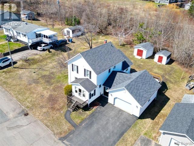 120 Notre Dame, House detached with 3 bedrooms, 1 bathrooms and null parking in Bathurst NB | Image 1