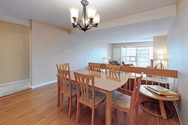 1403 - 1359 White Oaks Blvd, Condo with 3 bedrooms, 2 bathrooms and 1 parking in Oakville ON | Image 4