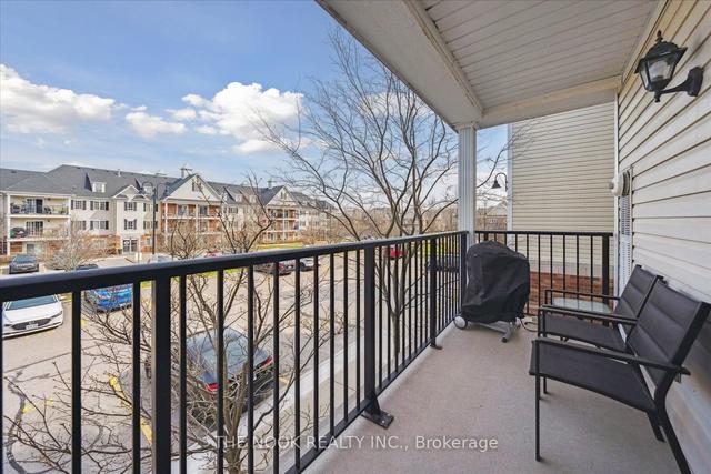 201 - 75 Shipway Ave, Condo with 2 bedrooms, 1 bathrooms and 2 parking in Clarington ON | Image 9