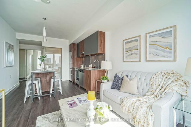 2201 - 203 College St, Condo with 1 bedrooms, 1 bathrooms and 0 parking in Toronto ON | Image 4