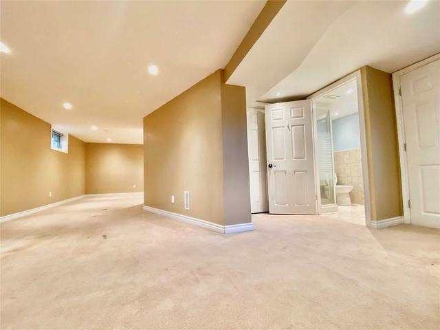 1022 West Ave, House detached with 2 bedrooms, 2 bathrooms and 2 parking in Mississauga ON | Image 9