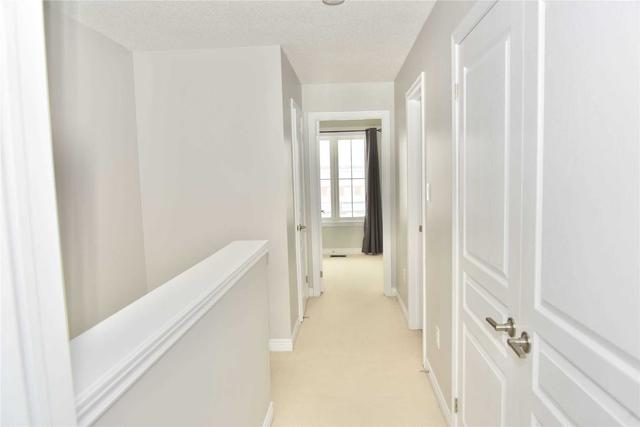 25 - 1401 Plains Rd E, Townhouse with 2 bedrooms, 3 bathrooms and 1 parking in Burlington ON | Image 2