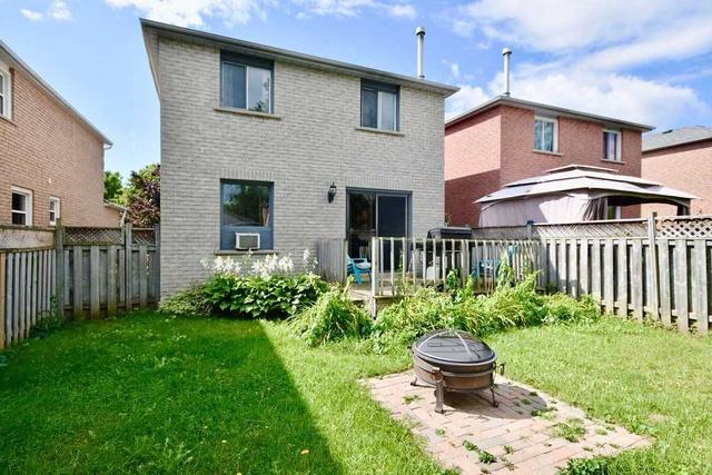 25 Wallace Dr, House detached with 3 bedrooms, 2 bathrooms and 3 parking in Barrie ON | Image 26