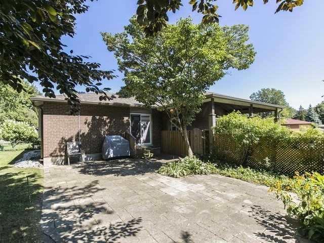 1987 Deanhome Rd, House detached with 3 bedrooms, 2 bathrooms and 1 parking in Mississauga ON | Image 17