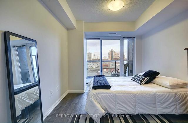 716 - 400 Adelaide St E, Condo with 1 bedrooms, 2 bathrooms and 1 parking in Toronto ON | Image 6